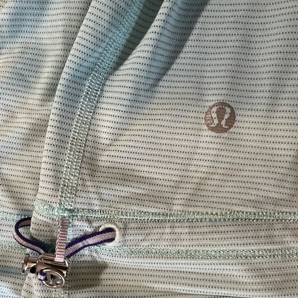 Lululemon Practice Freely Tank size 6 - Picture 8 of 16